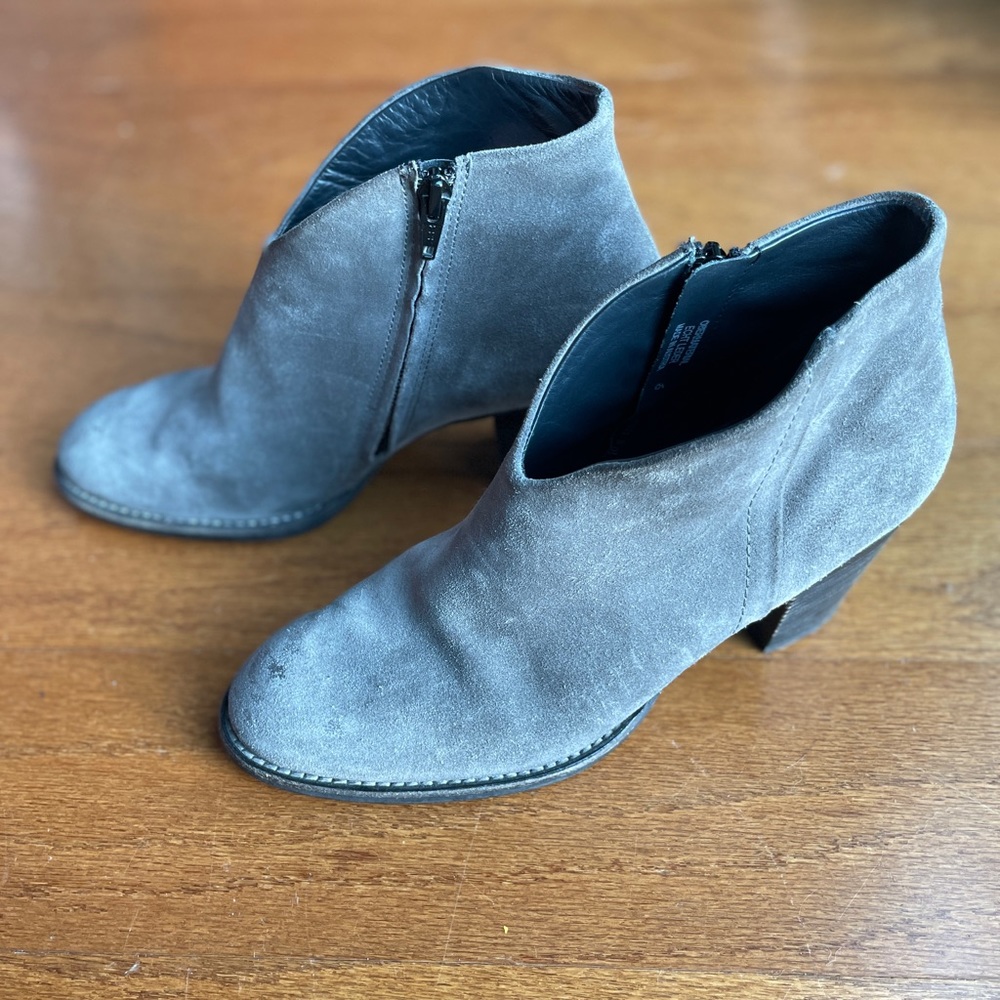 Chic Suede Booties - Picture 4 of 10
